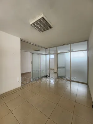 50 SQM Office Space for Rent – Prime Location
