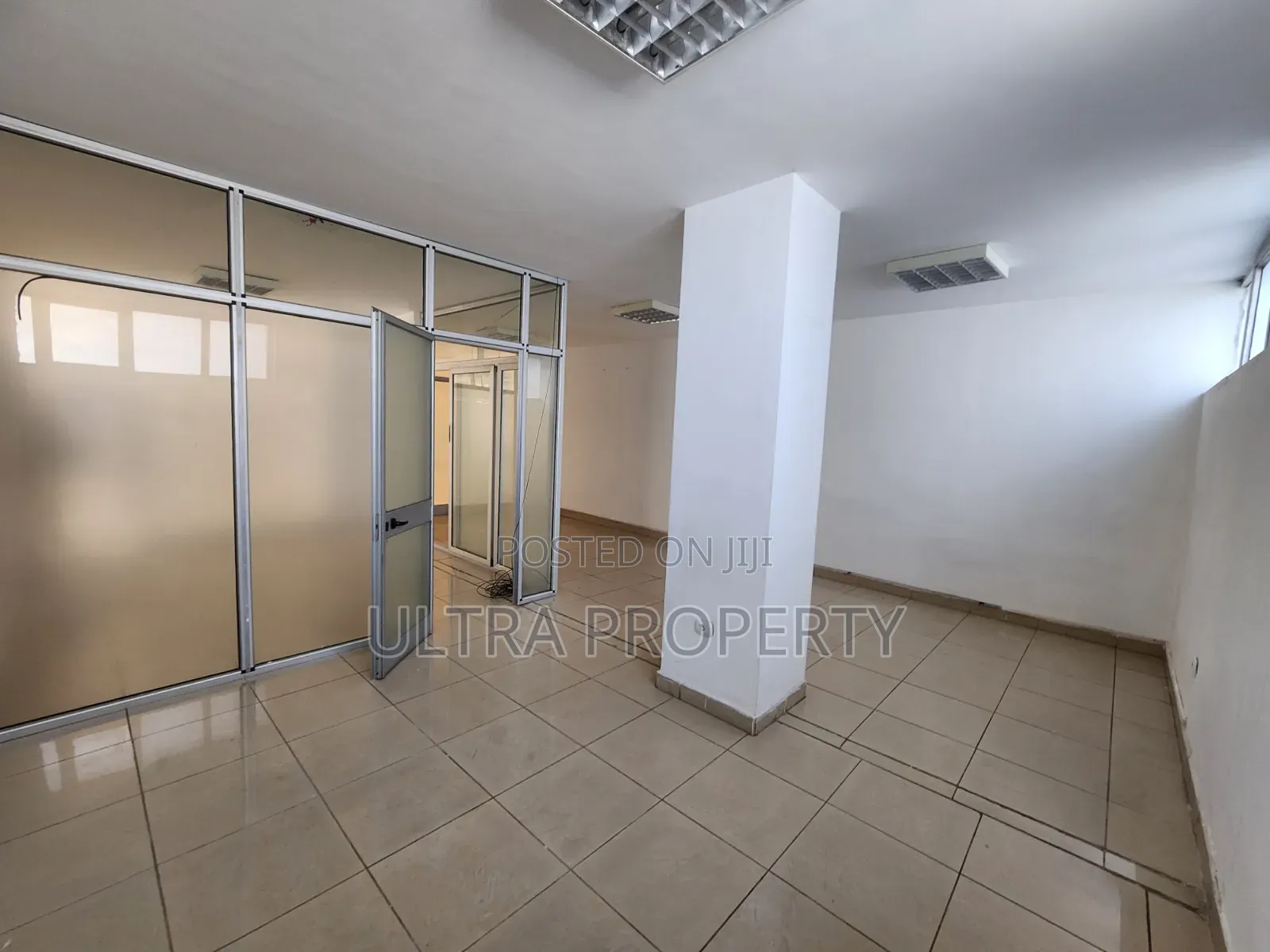 50 SQM Office Space for Rent – Prime Location
