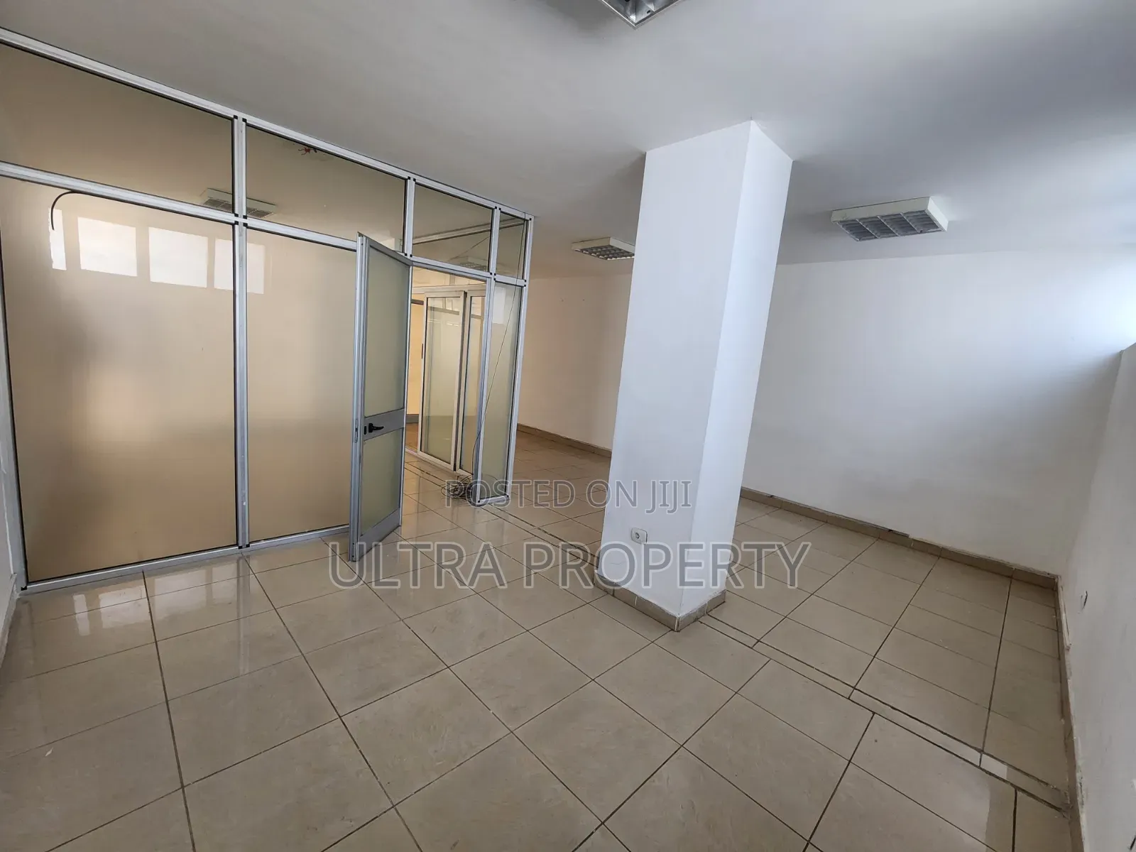 50 SQM Office Space for Rent – Prime Location