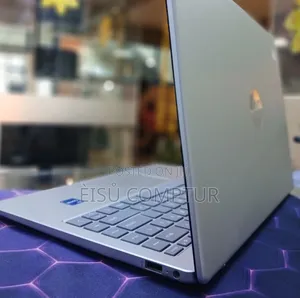 New Laptop HP Stream Notebook 16GB Intel Core i7 SSD 1T