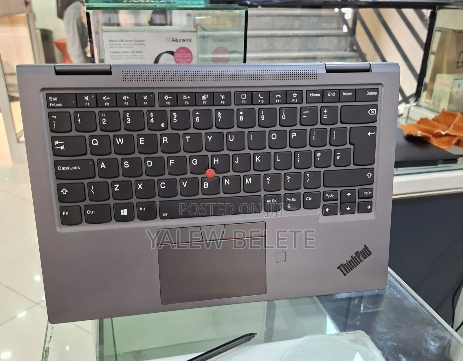 New Laptop Lenovo ThinkPad X1 Yoga 16GB Intel Core i7 SSD 512GB