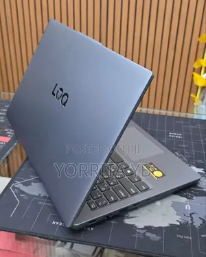 New Laptop Lenovo LOQ 15AHP10 12GB Intel Core i5 SSD 512GB