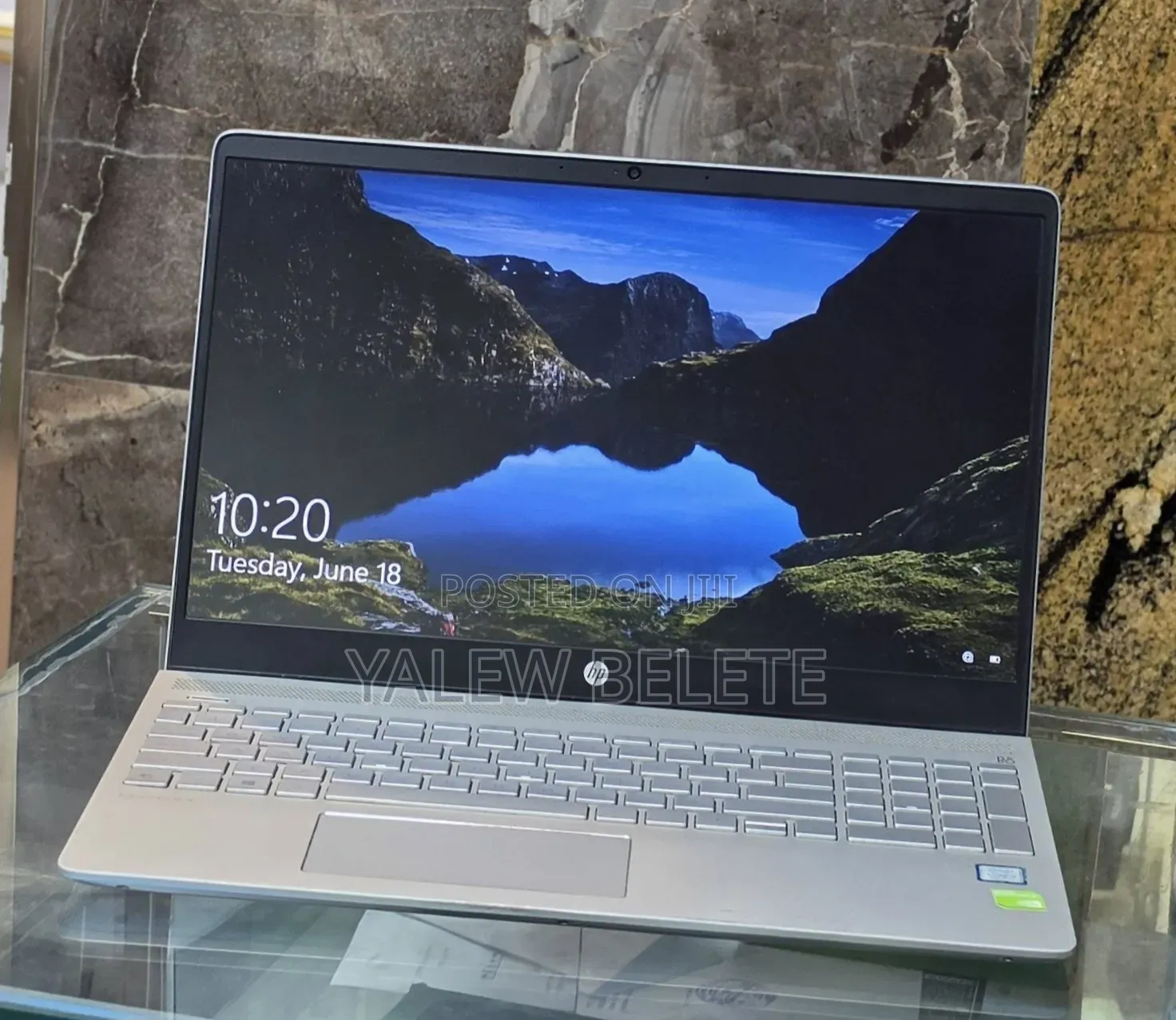 New Laptop HP Pavilion 15 8GB Intel Core i5 SSD 256GB