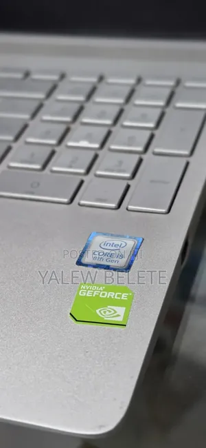 New Laptop HP Pavilion 15 8GB Intel Core i5 SSD 256GB