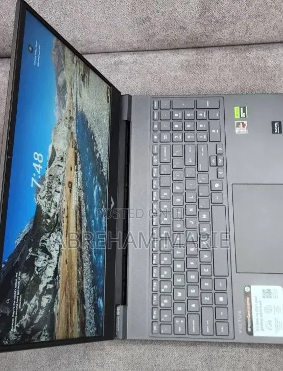 New Laptop HP Victus 16 16GB AMD Ryzen 7 SSD 1T