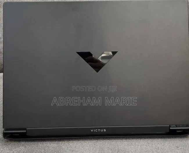 New Laptop HP Victus 16 16GB AMD Ryzen 7 SSD 1T
