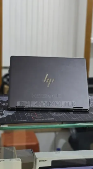 New Laptop HP Spectre X360 13 16GB Intel Core i7 SSD 512GB