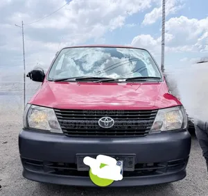 Toyota HiAce 2008 Red
