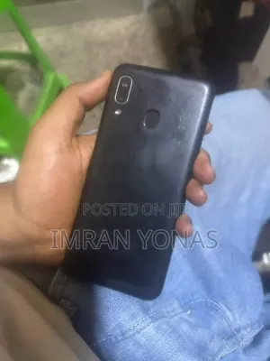 Samsung Galaxy A20e 32 GB Black