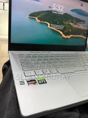 Laptop Asus ROG Zephyrus G14 16GB AMD Ryzen 9 SSD 512GB