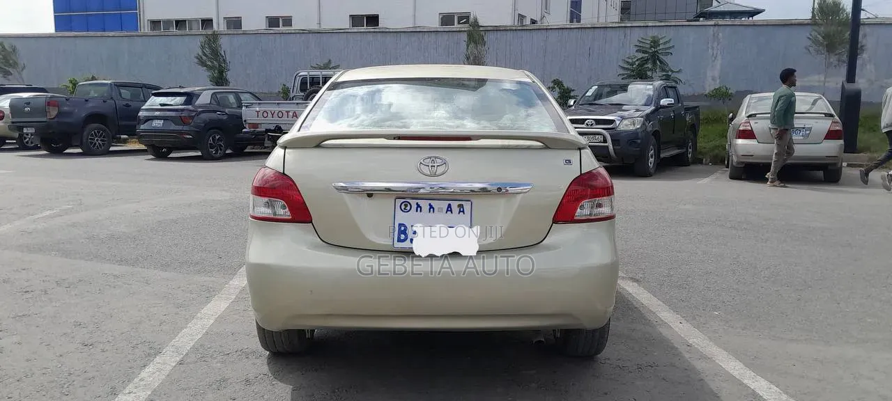 Toyota Belta 2009