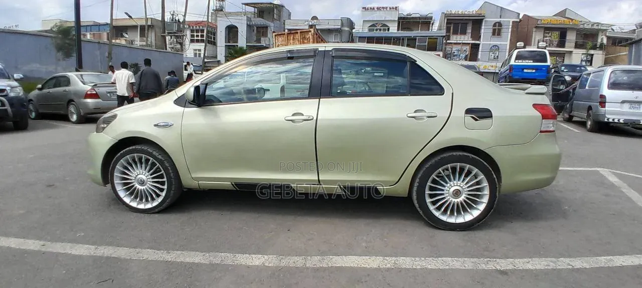 Toyota Belta 2009