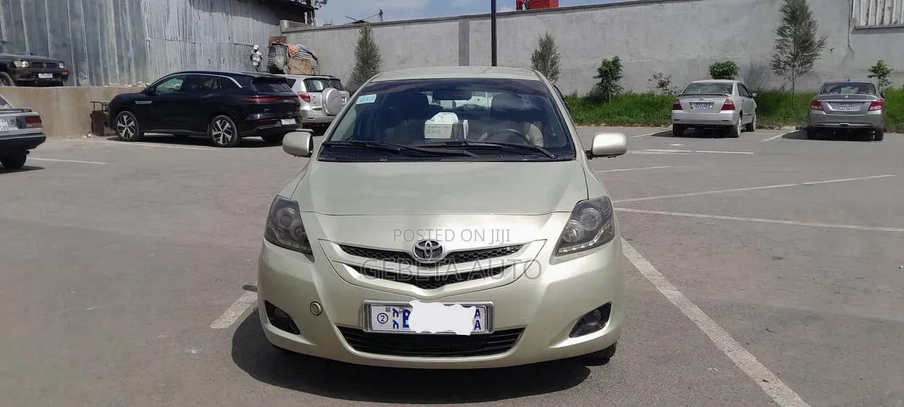 Toyota Belta 2009