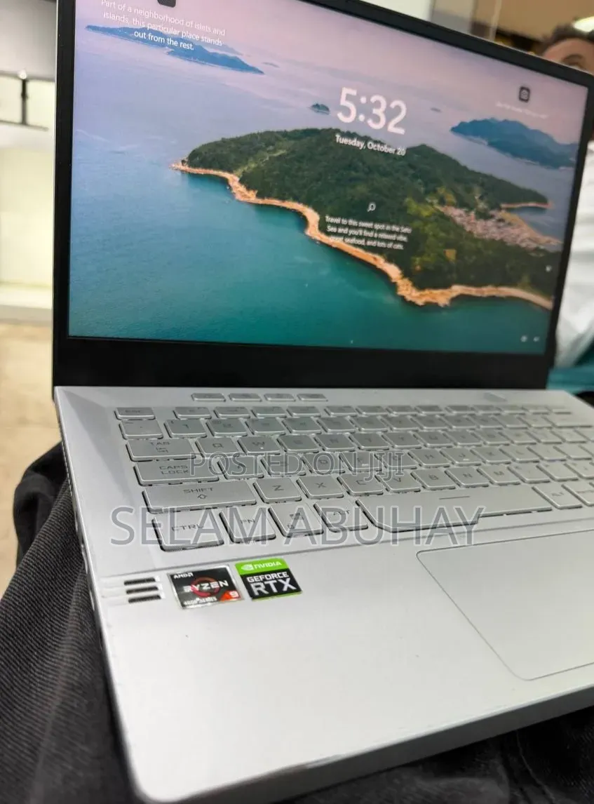 Laptop Asus ROG Zephyrus G14 16GB AMD Ryzen 9 SSD 512GB