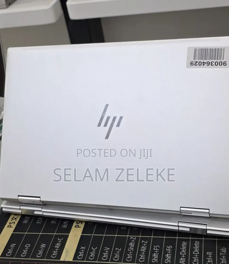 New Laptop HP EliteBook 830 G8 16GB Intel Core i5 SSD 512GB