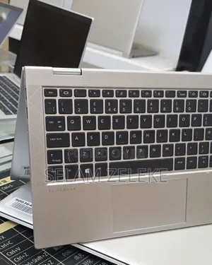 New Laptop HP EliteBook 830 G8 16GB Intel Core i5 SSD 512GB