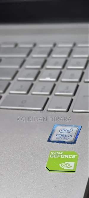 New Laptop HP Pavilion 15 8GB Intel Core i5 SSD 256GB