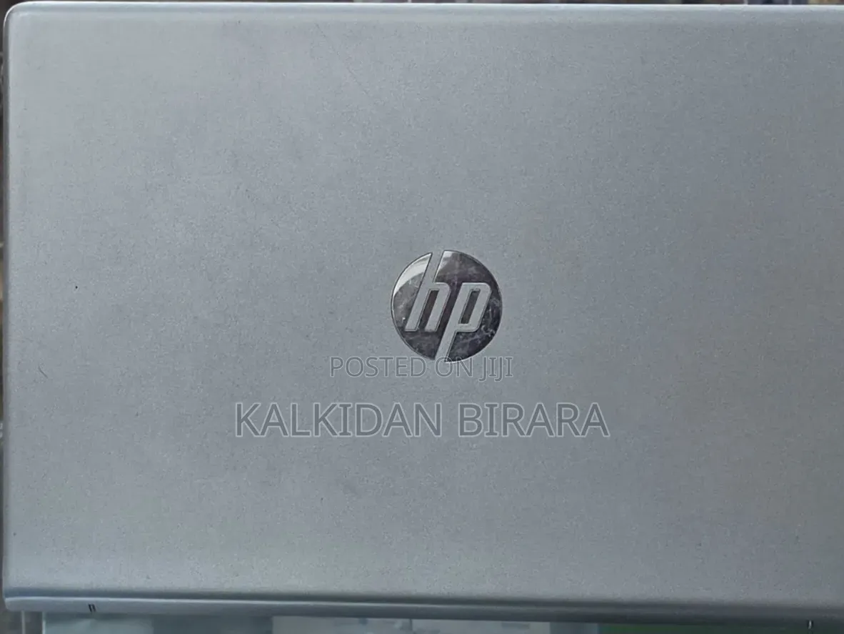 New Laptop HP Pavilion 15 8GB Intel Core i5 SSD 256GB