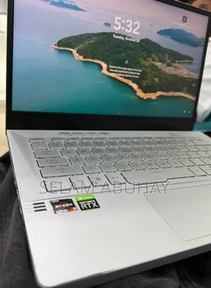 Laptop Asus ROG Zephyrus G14 16GB AMD Ryzen 9 SSD 512GB