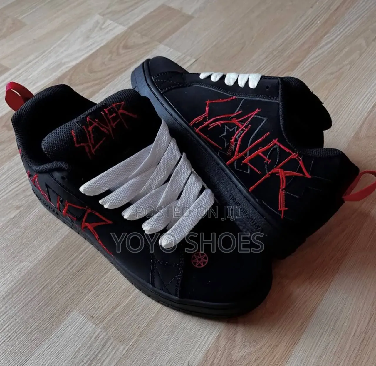 DC X Slayer Court Graffik Skate Blac/Red Unisex Fashion Sneaker