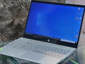 New Laptop HP Pavilion 15 8GB Intel Core i5 SSD 256GB