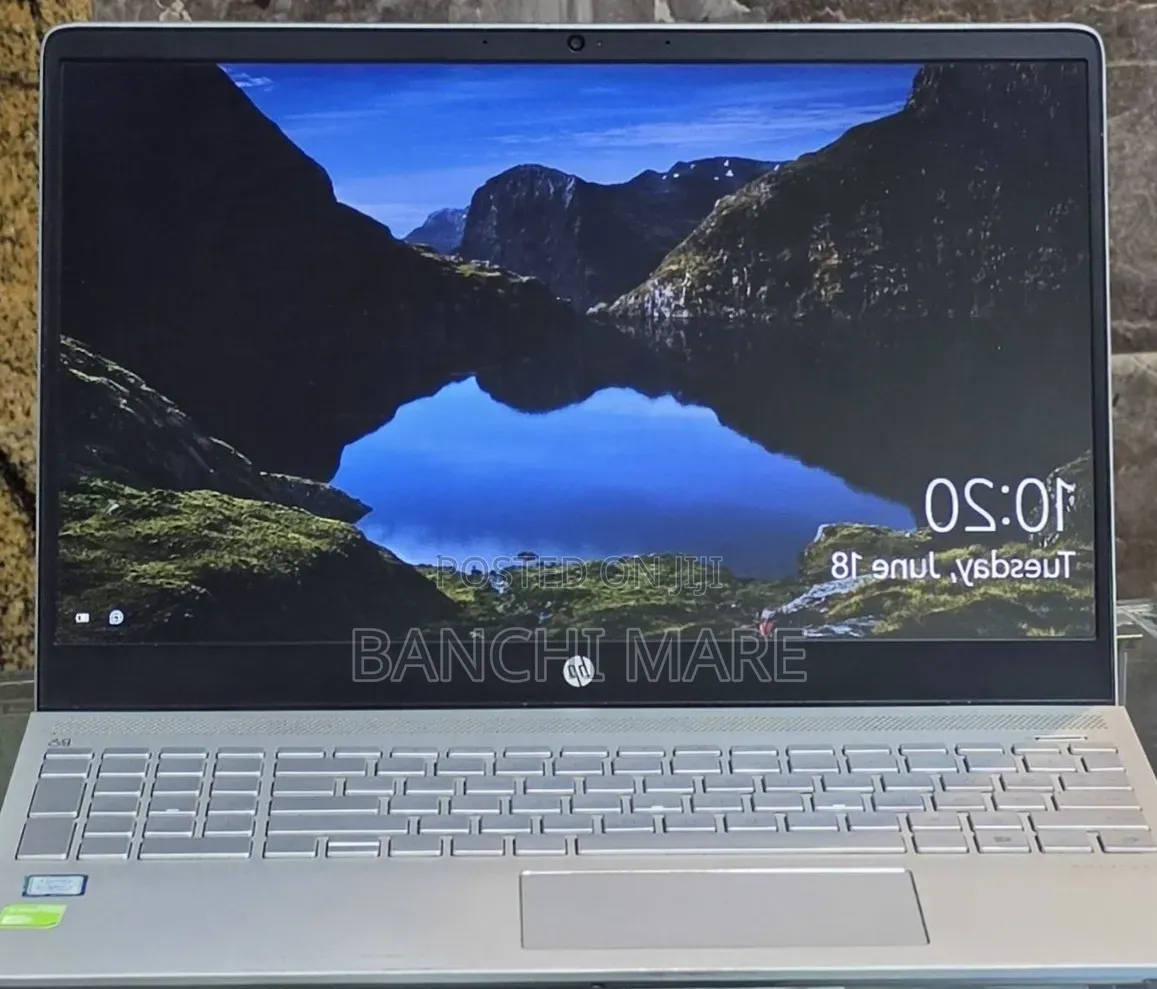New Laptop HP Pavilion 15 8GB Intel Core i5 SSD 256GB