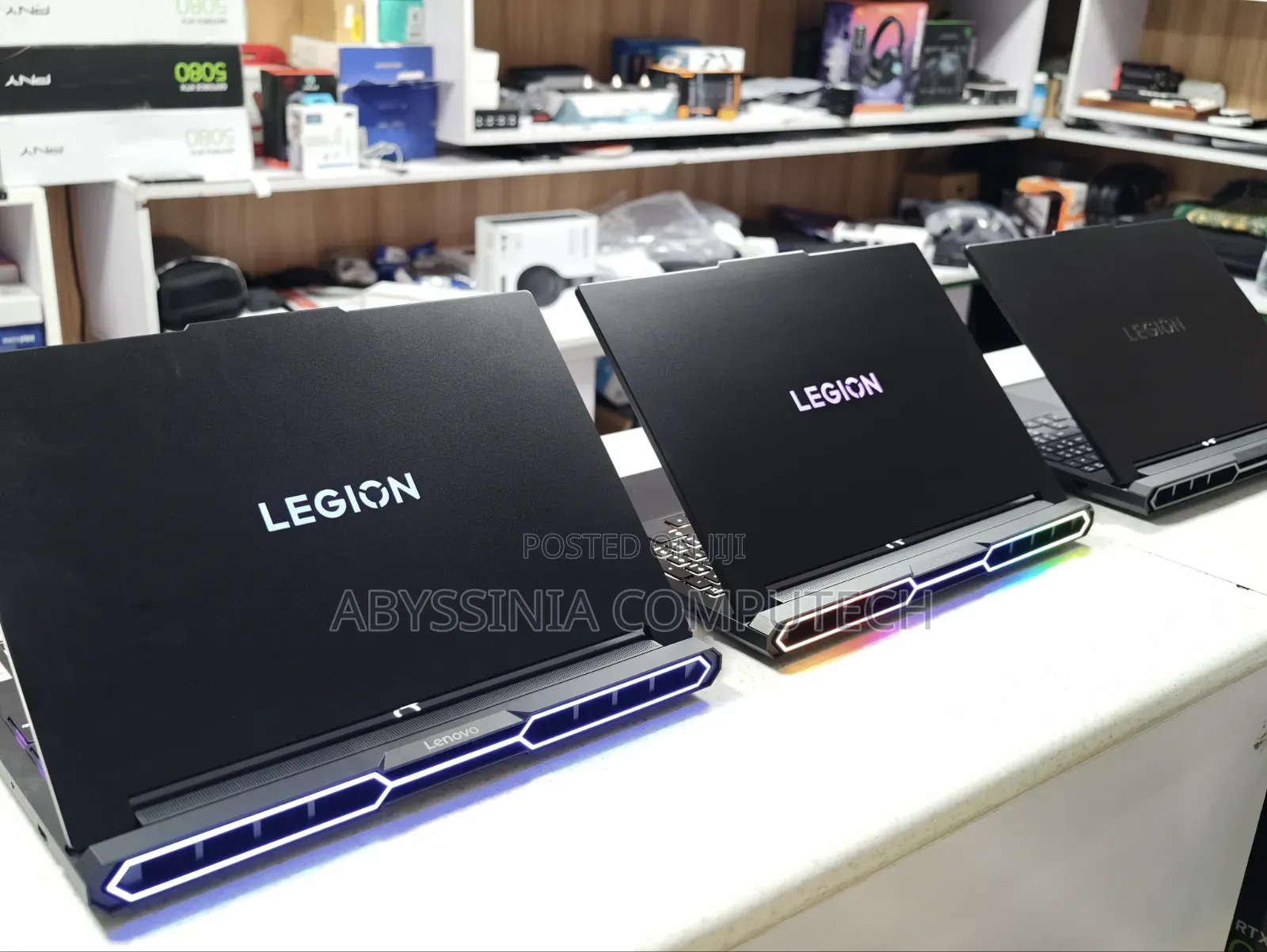 New Laptop Lenovo Legion Pro 7 32GB Intel Core Ultra 9 SSD 1T