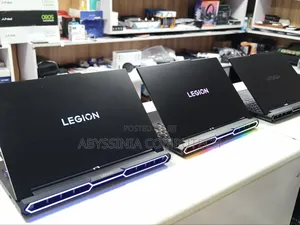 New Laptop Lenovo Legion Pro 7 32GB Intel Core Ultra 9 SSD 1T
