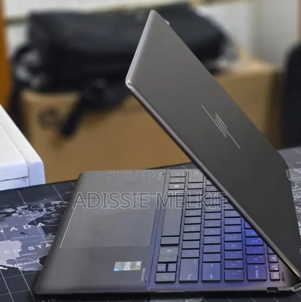 New Laptop HP Spectre X360 16GB Intel Core i7 SSD 512GB