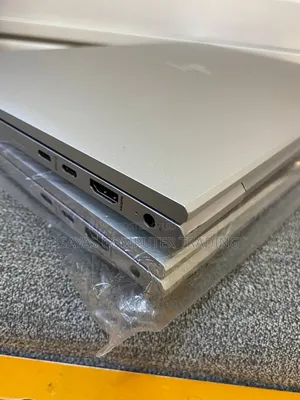 New Laptop HP EliteBook 845 G8 16GB AMD Ryzen 5 SSD 512GB