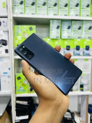 New Samsung Galaxy S20 FE 128 GB Blue