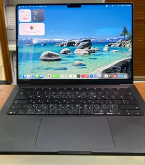 New Laptop Apple MacBook Pro 2025 M5 16GB Apple M5 Pro SSD 512GB