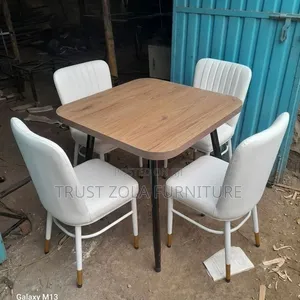 Quality የካፌ የሬስቶራንት የሆቴል የባር ወምበርና ጠረጼዛ
