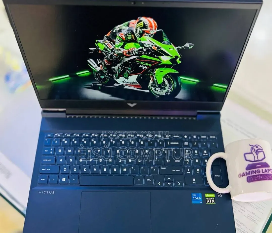 New Laptop HP Victus 15 16GB Intel Core i7 SSD 512GB