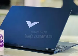 New Laptop HP Victus 15 16GB Intel Core i7 SSD 512GB