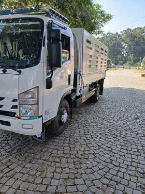 2025 ሞዴል Isuzu ኦባማ ታርጋ:co*