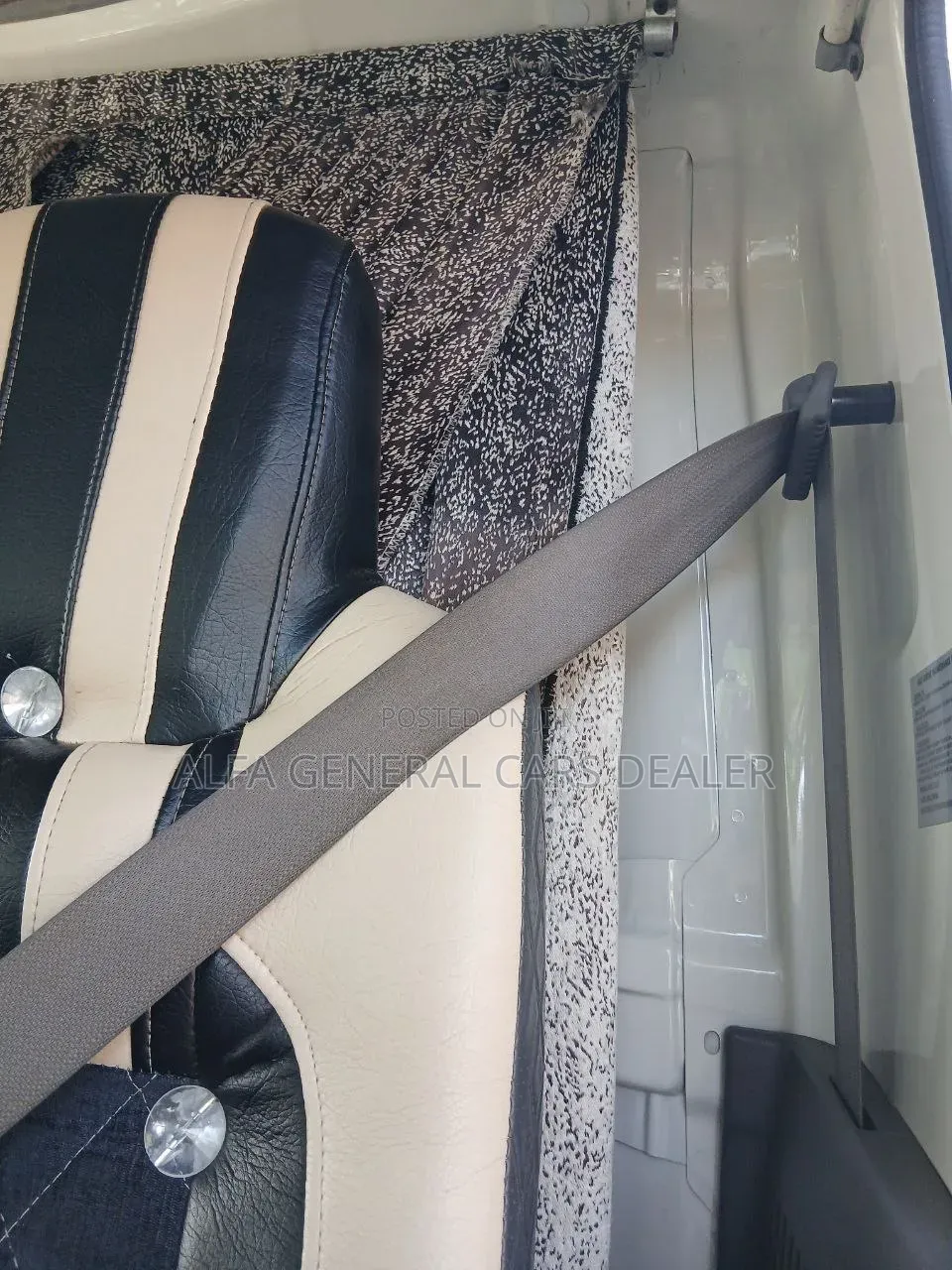 2025 ሞዴል Isuzu ኦባማ ታርጋ:co*