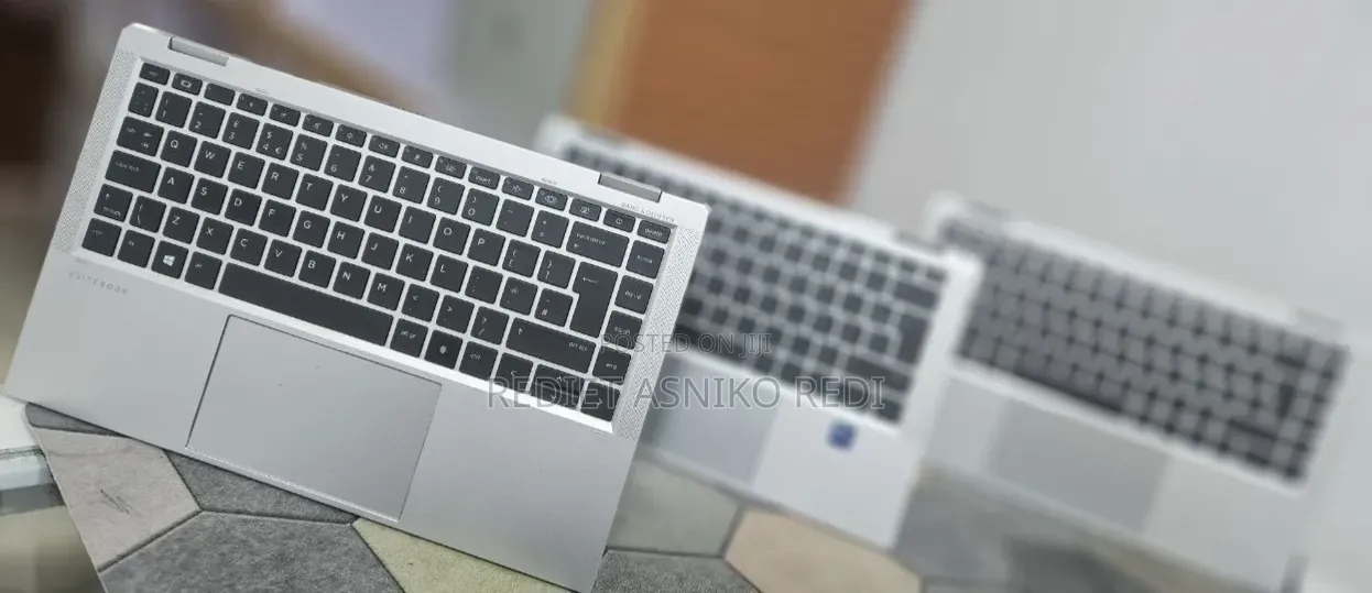 New Laptop HP EliteBook 1040 G8 16GB Intel Core i7 SSD 512GB
