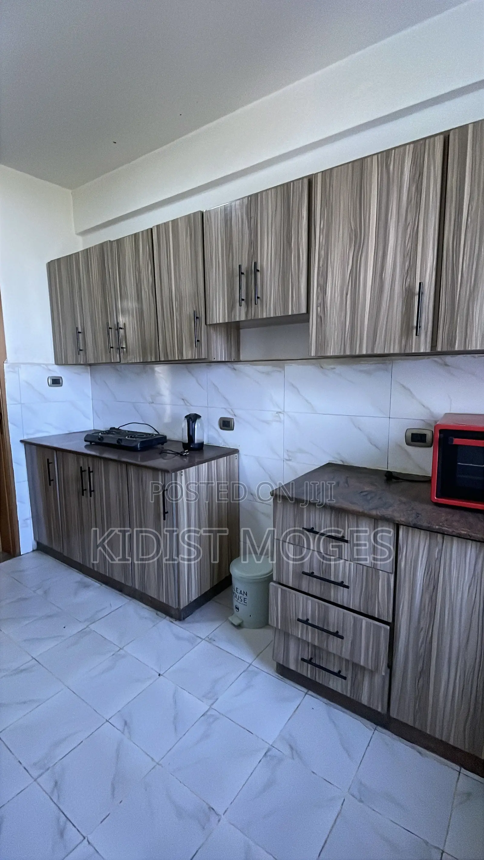 Furnished 2bdrm Apartment in Yeka for rent