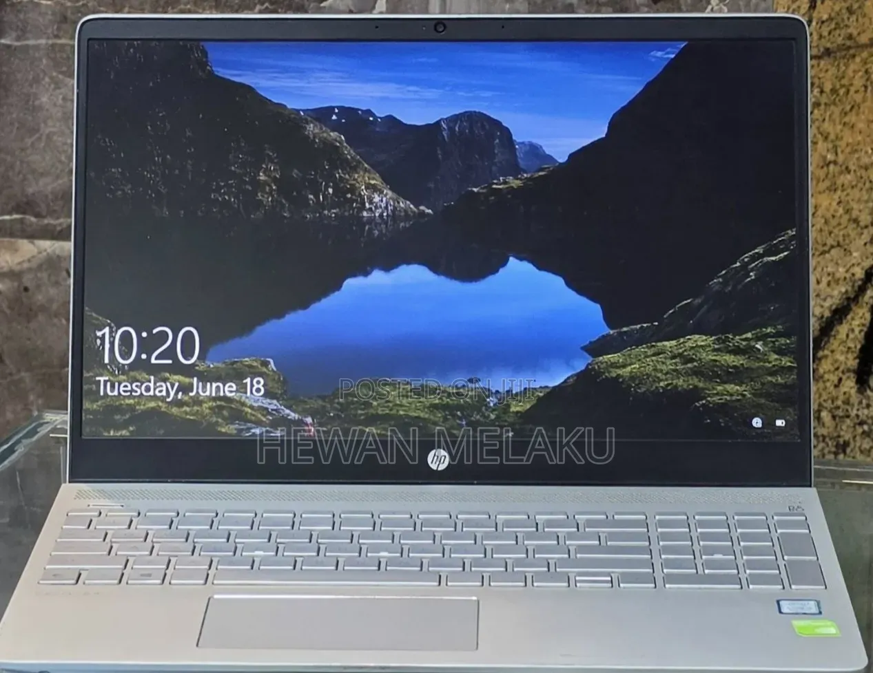 New Laptop HP Pavilion 15 8GB Intel Core i5 SSD 256GB