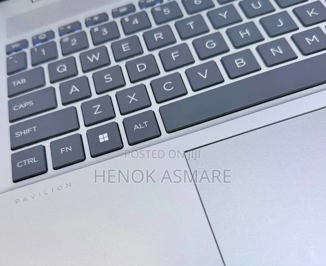 New Laptop HP Pavilion 14 16GB Intel Core i7 SSD 512GB
