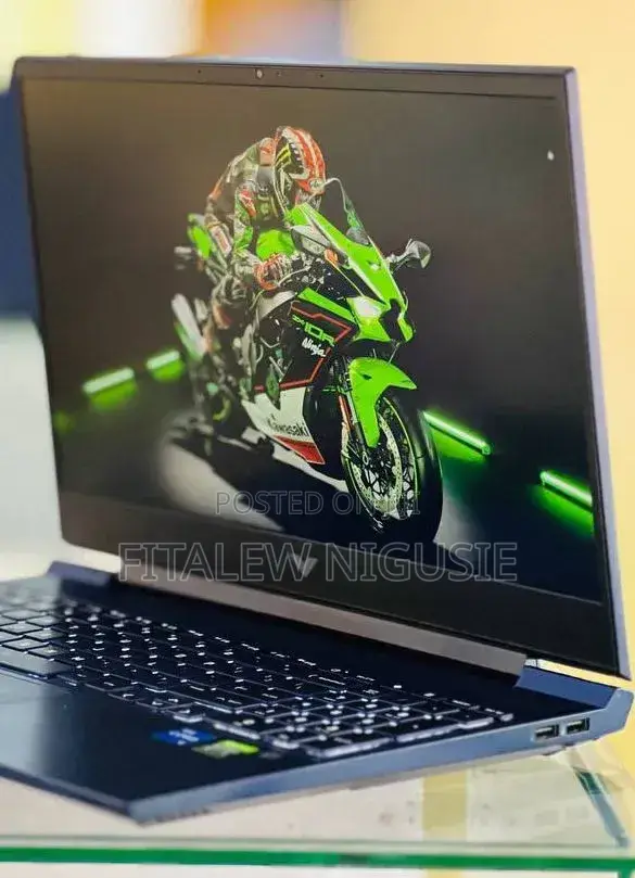 New Laptop HP Victus 15 16GB Intel Core i7 SSD 512GB