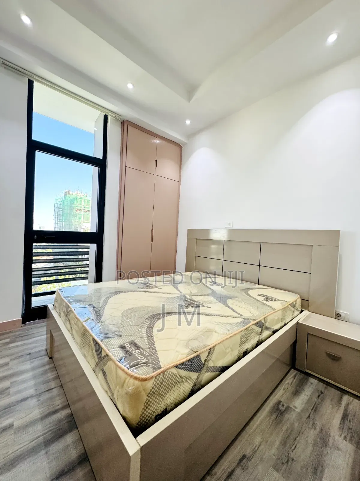 Furnished 4bdrm Apartment in Kirkos for rent