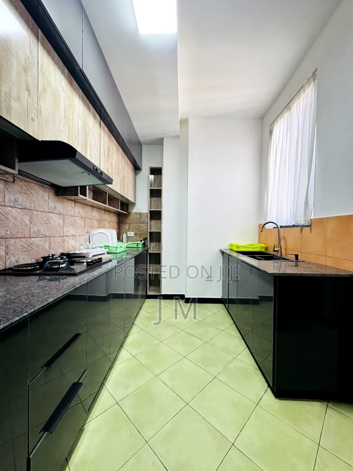 Furnished 4bdrm Apartment in Kirkos for rent
