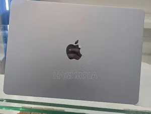 New Laptop Apple MacBook Air 2025 M4 16GB Apple M4 SSD 512GB