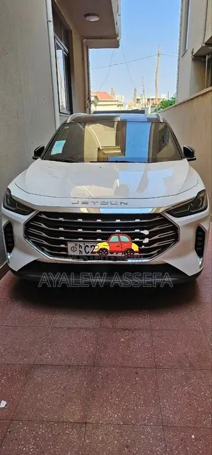 Jetour X70 Plus 2023 White