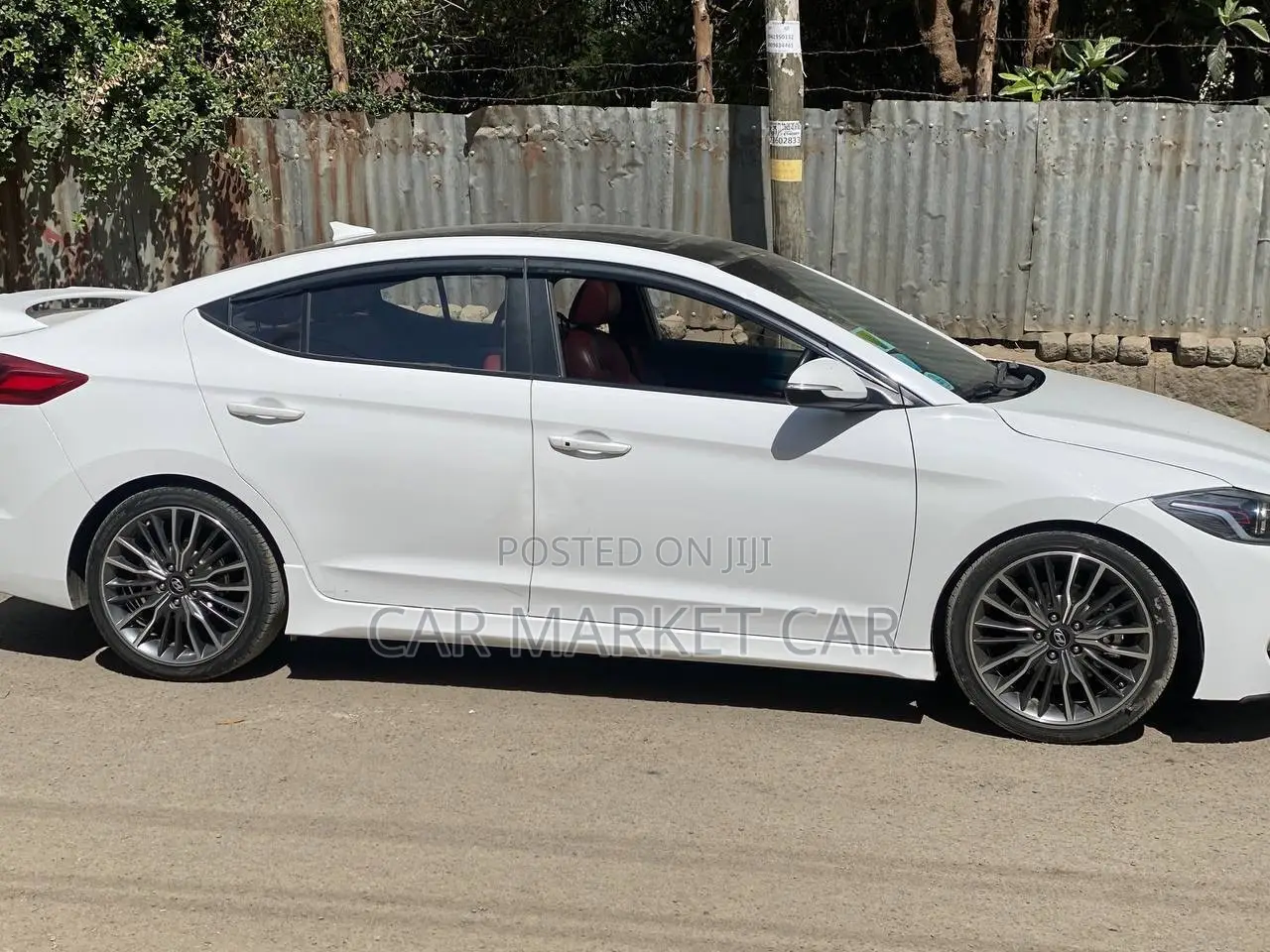 Hyundai Avante 2017 White