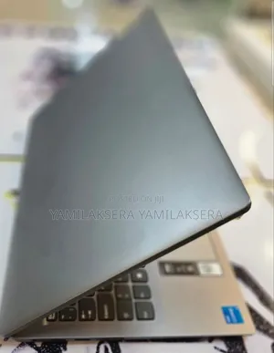New Laptop Lenovo IdeaPad Flex 14 8GB Intel Core i5 SSD 1T