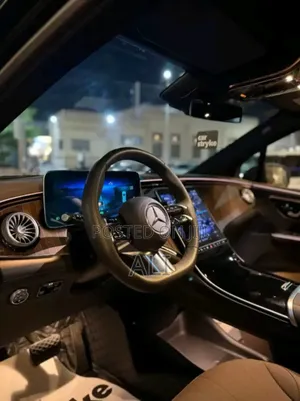 New Mercedes-Benz EQE 2024