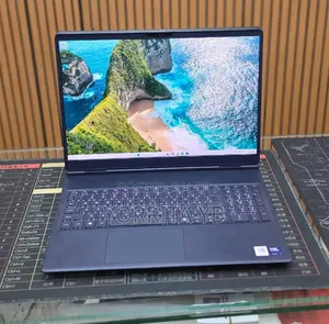 New Laptop Dell Alienware Aurora 16 16GB Intel Core Ultra 7 SSD 1T